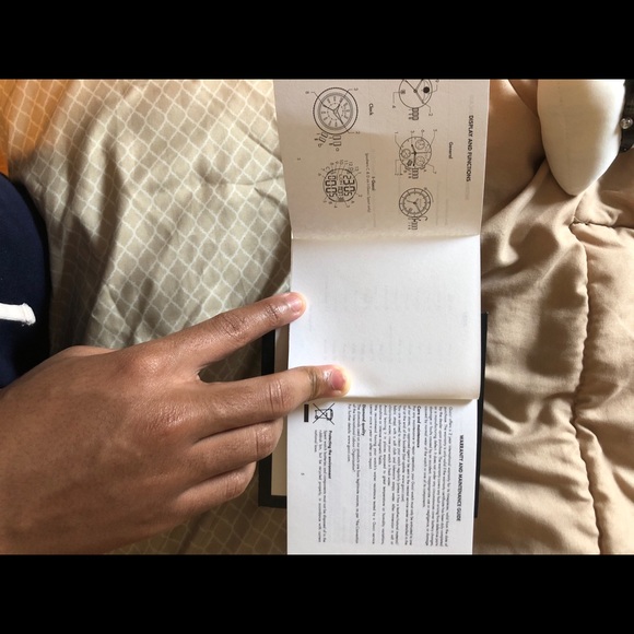 Gucci watch - Picture 4 of 5